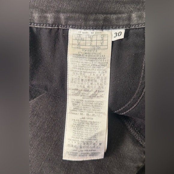 Guess Jeans Womens 30 Black Straight Leg Zip Fly Belt Loops Pockets Classic - Picture 6 of 7